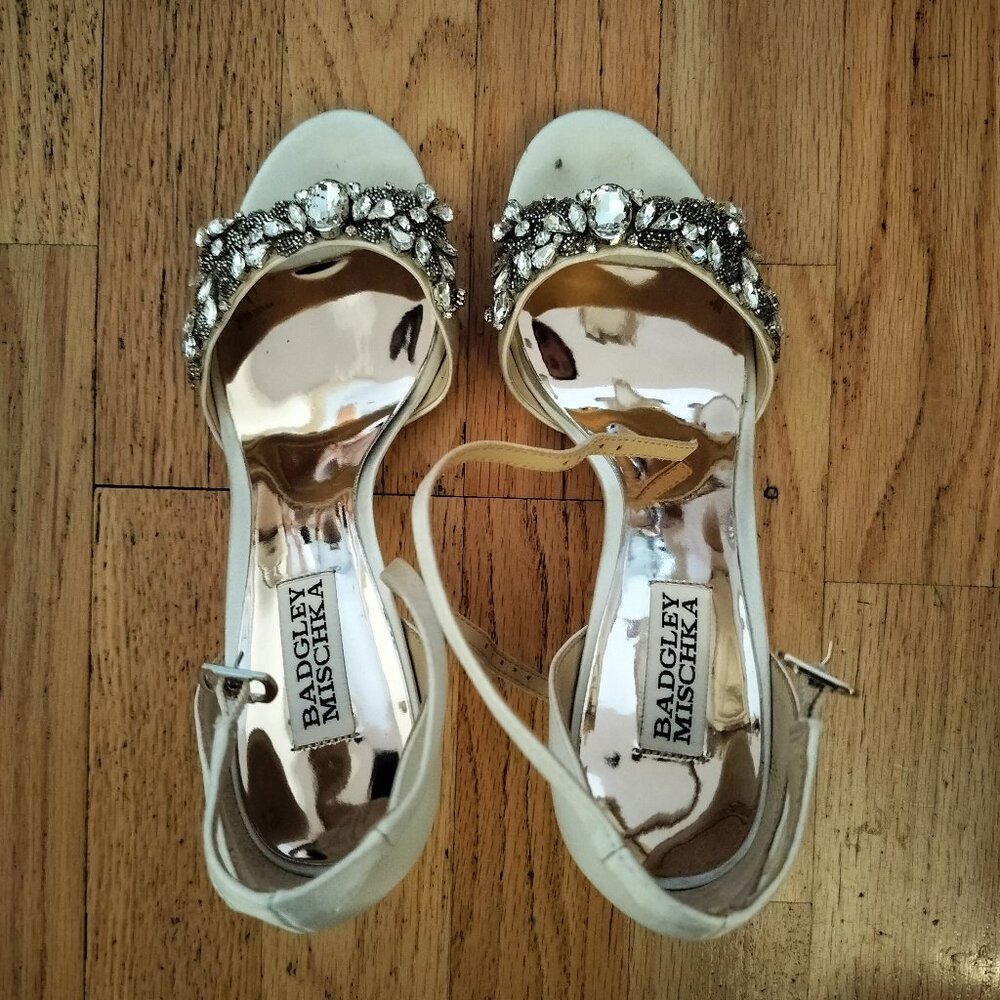 badgley mischka bridal shoes